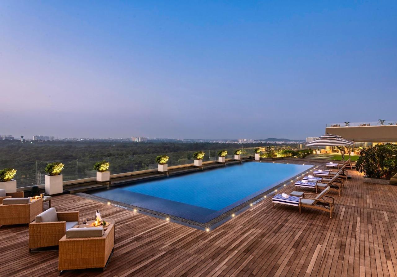 Vivanta Bhubaneswar Dn Square Esterno foto